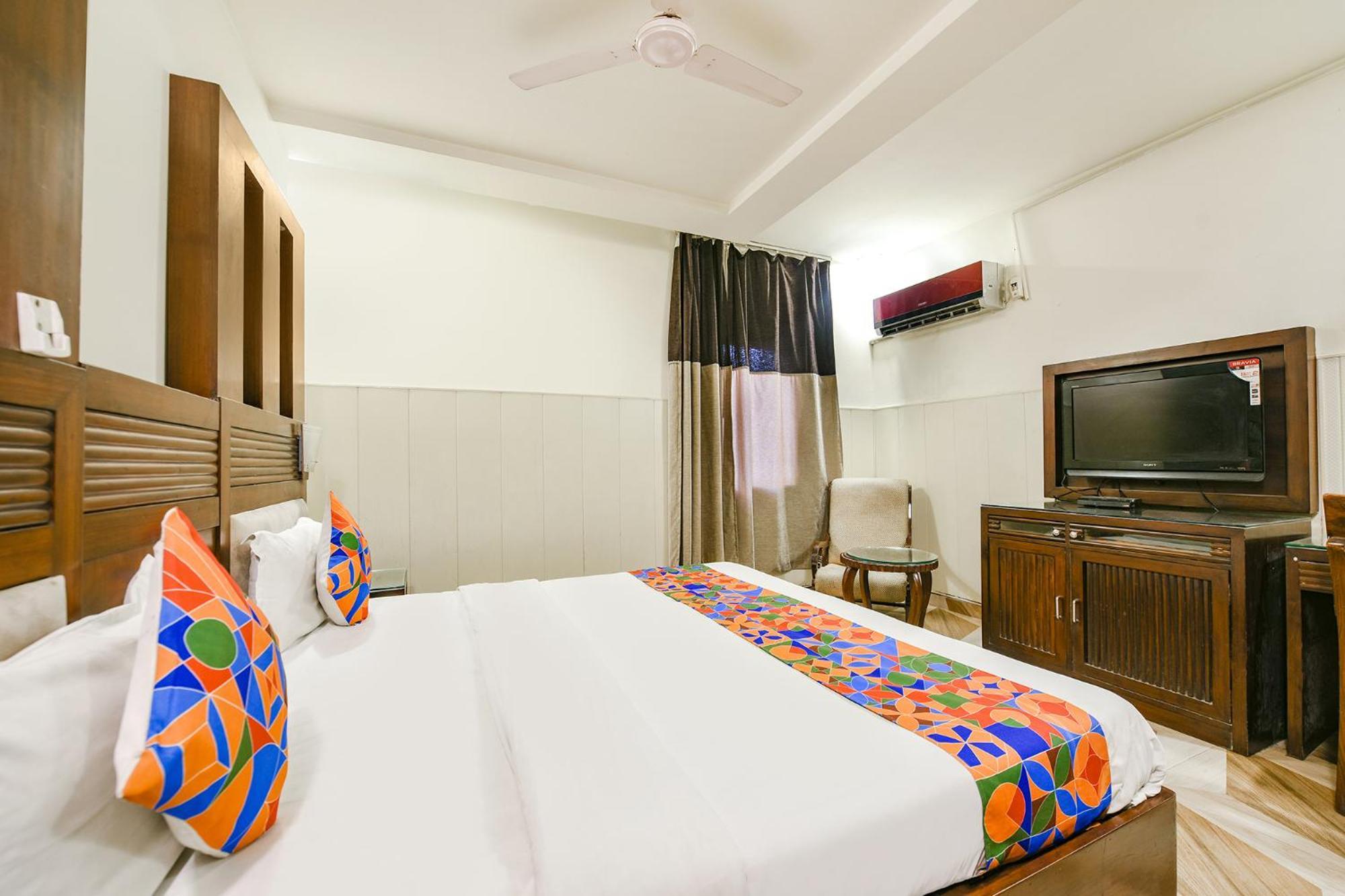 Fabhotel Grand Boutique Нью-Дели Экстерьер фото